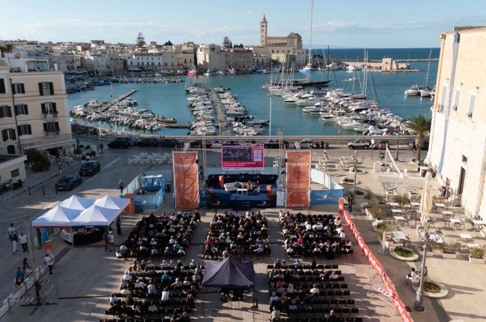Al via la XXV edizione de I Dialoghi di Trani. Dall’11 al 26 settembre oltre 150 ospiti si interrogano sulla “Complessità” del presente